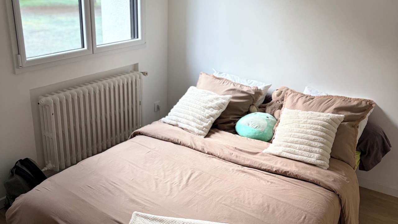 Photo of Bedroom in Change