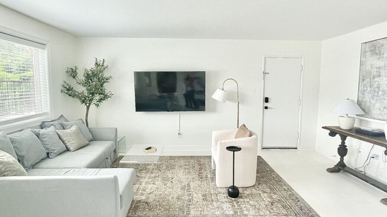 Photo of Livingroom in Aurora Highlands