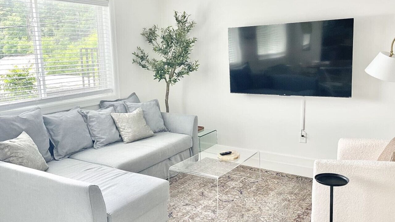 Photo of Livingroom in Aurora Highlands
