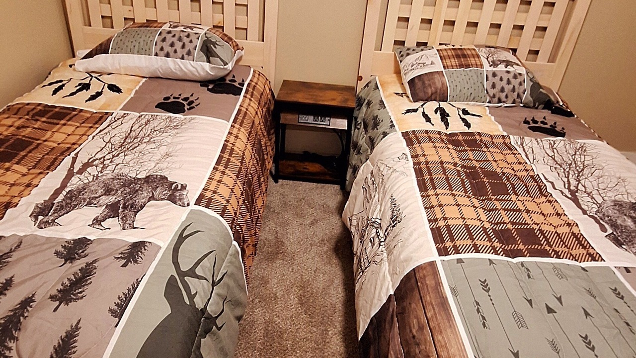 Photo of Bedroom in Colebrook