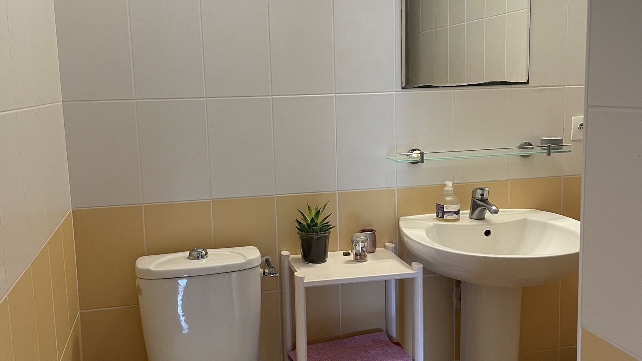 Photo of Bathroom in Montfort-sur-Meu