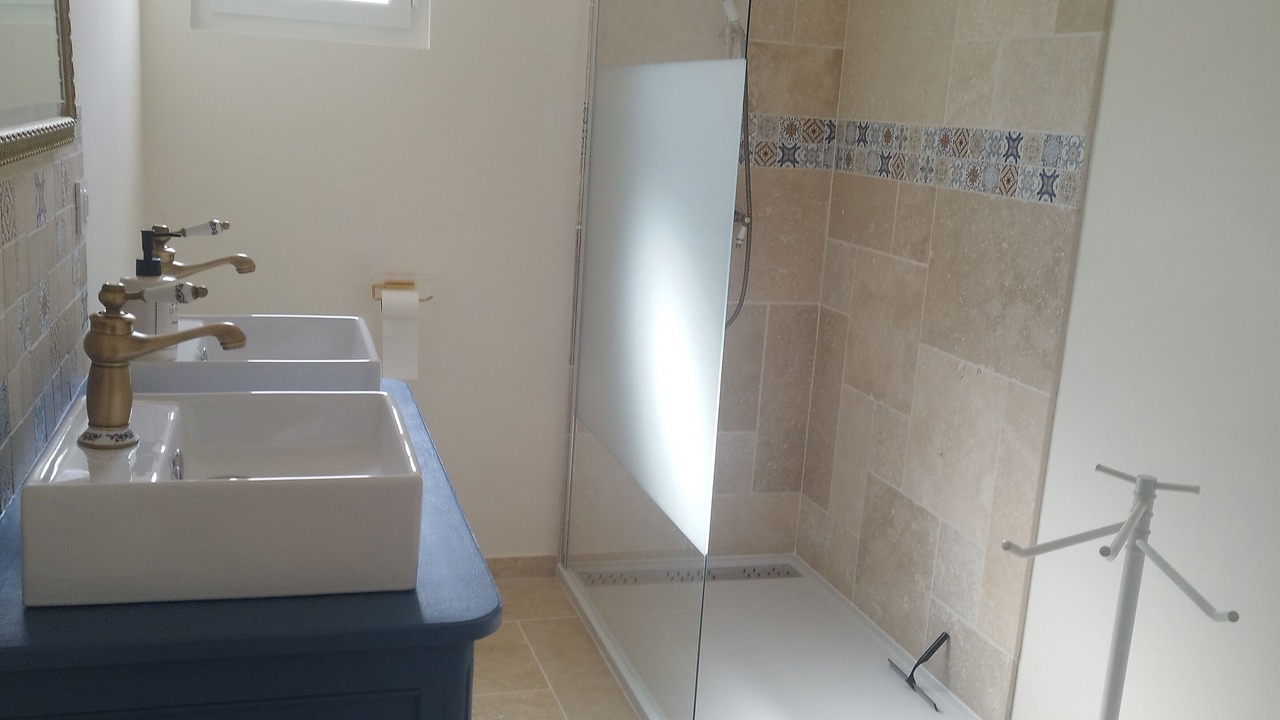 Photo of Bathroom in Chenonceaux