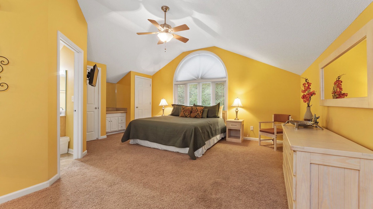 Photo of Bedroom in Grand Rivers
