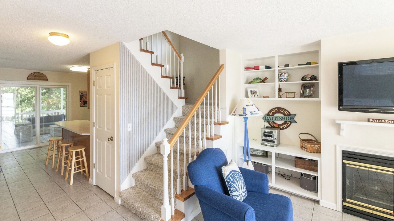 Photo of Livingroom in Grand Rivers