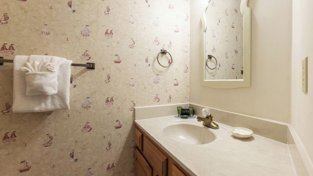 Photo of Bathroom in Grand Rivers