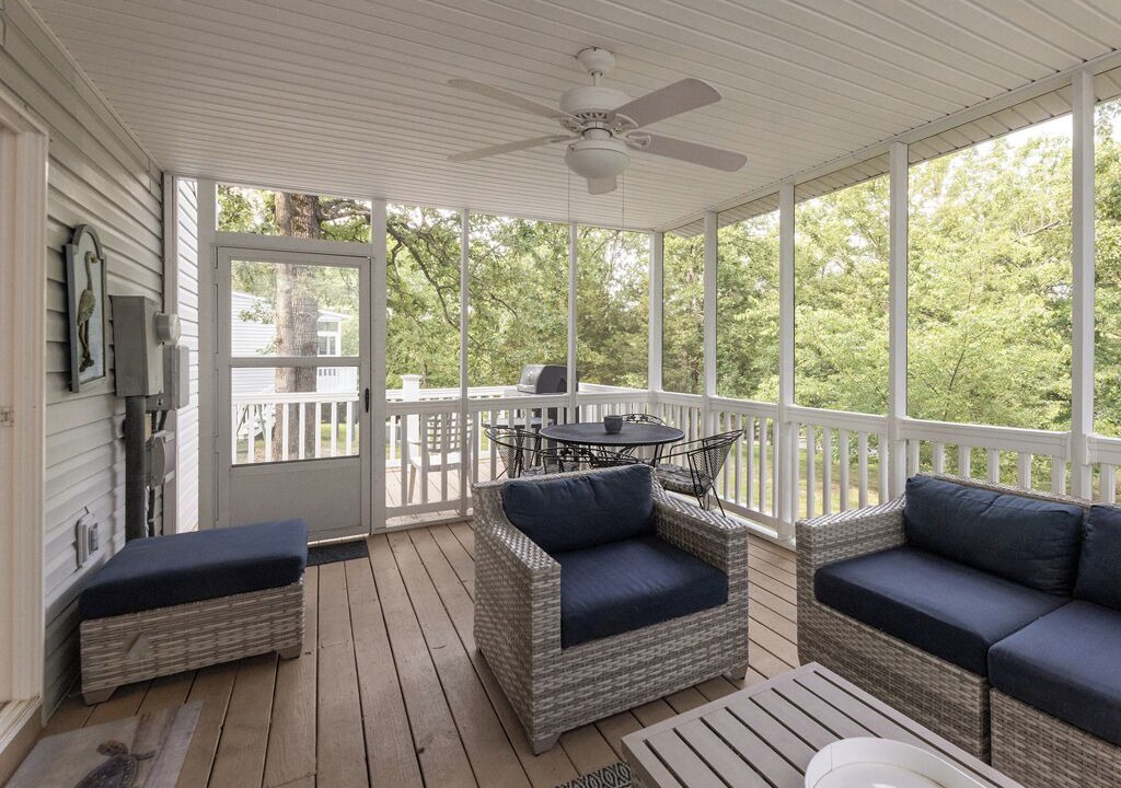 Photo of Patio Balcony in Grand Rivers