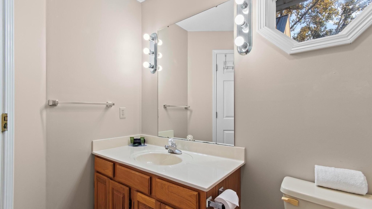 Photo of Bathroom in Grand Rivers