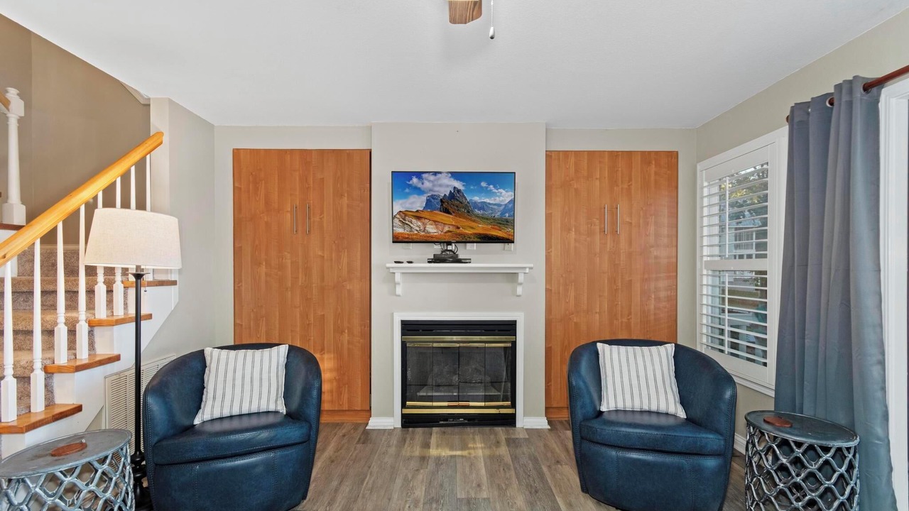 Photo of Livingroom in Grand Rivers