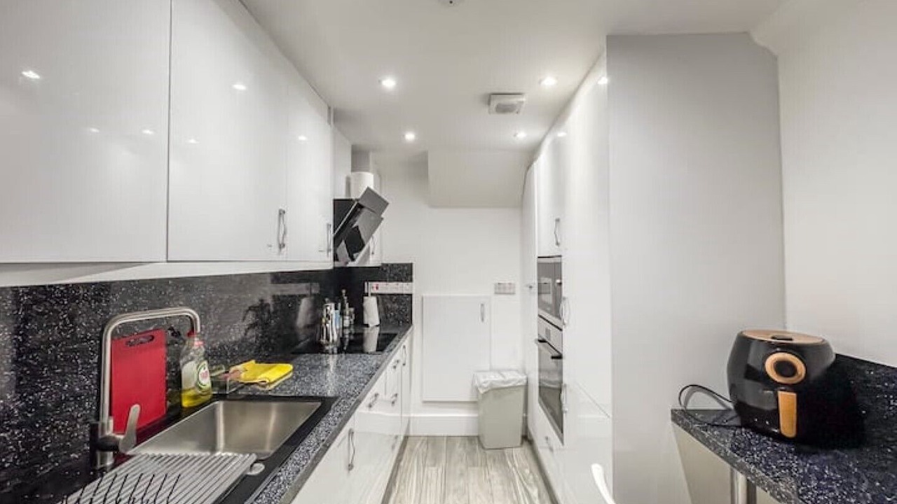 Photo of Kitchen in Highbury West