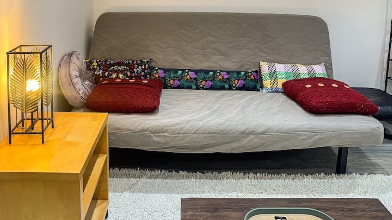 Photo of Livingroom in Highbury West