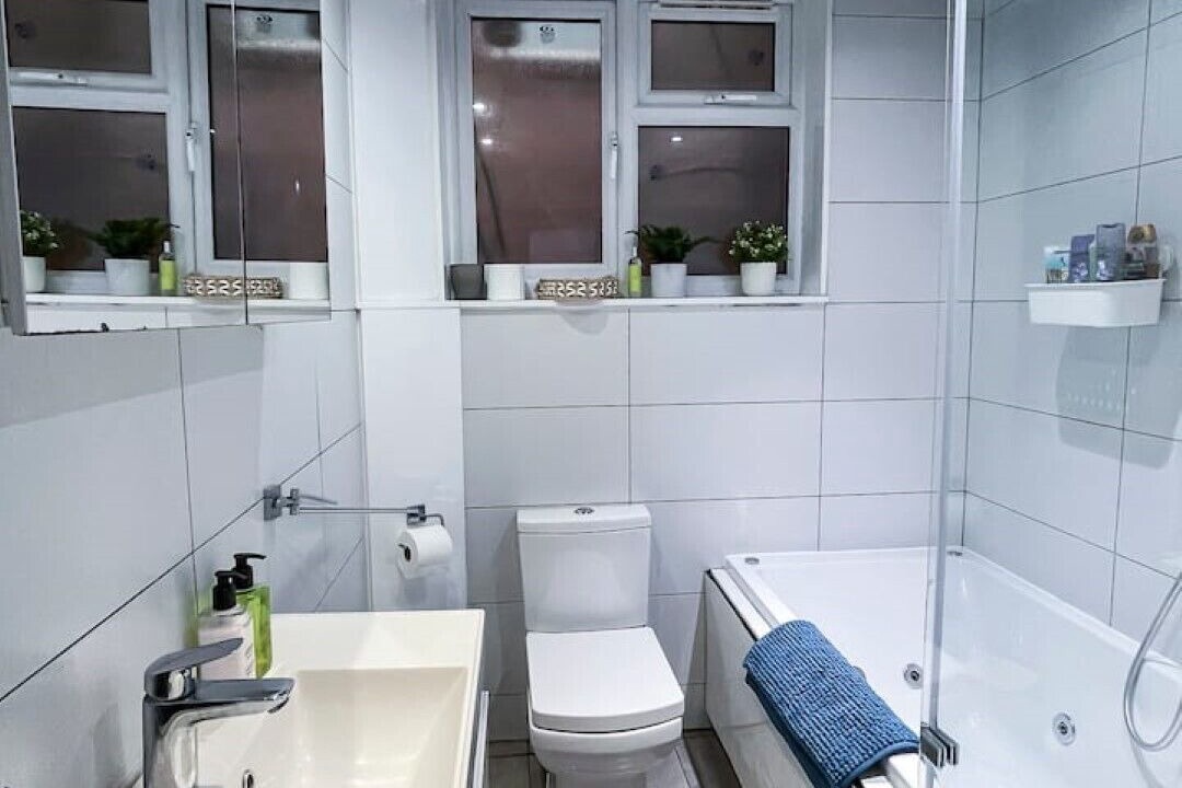 Photo of Bathroom in Highbury West