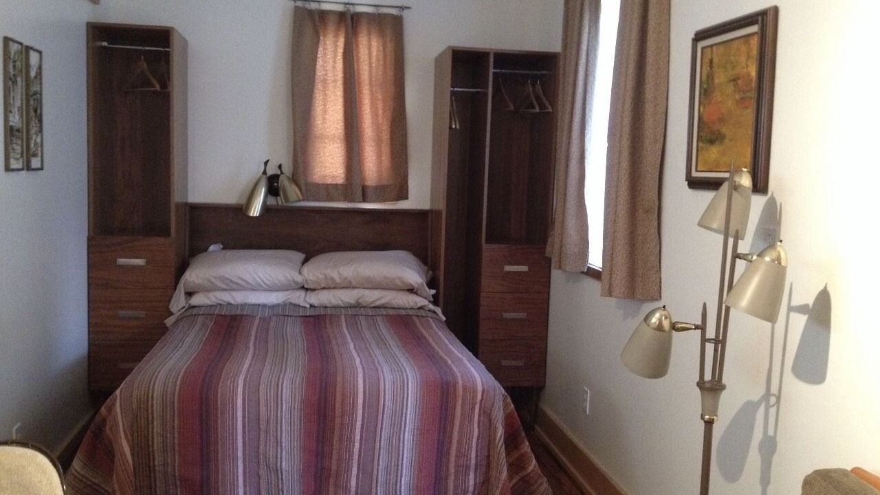 Photo of Bedroom in Albemarle Park