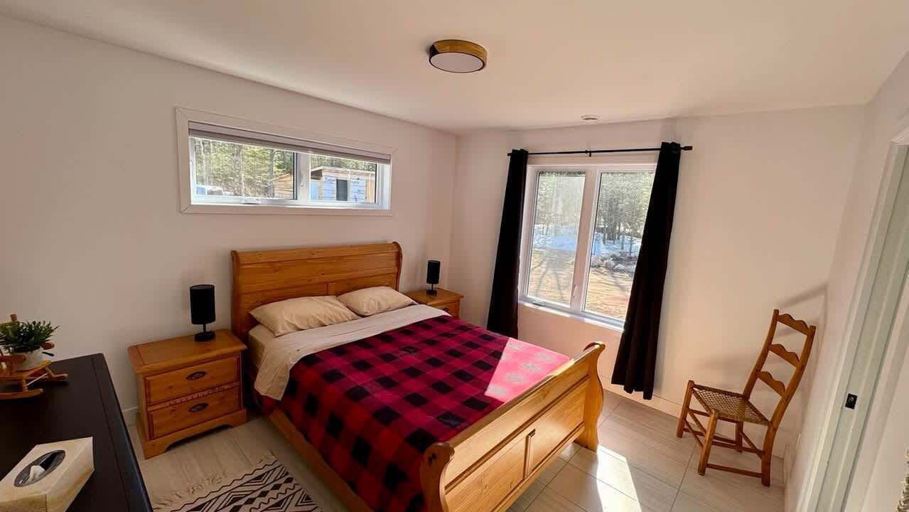 Photo of Bedroom in Saint-Alexis-des-Monts