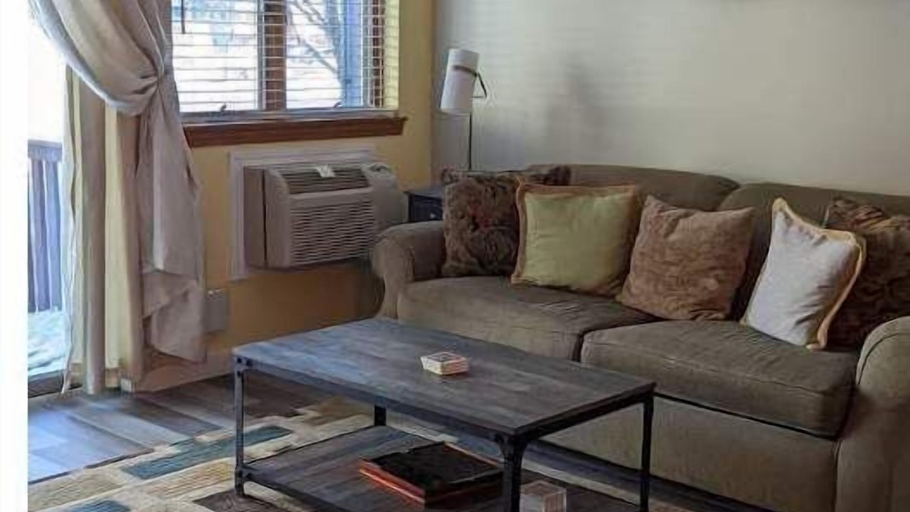 Photo of Livingroom in Bartlett