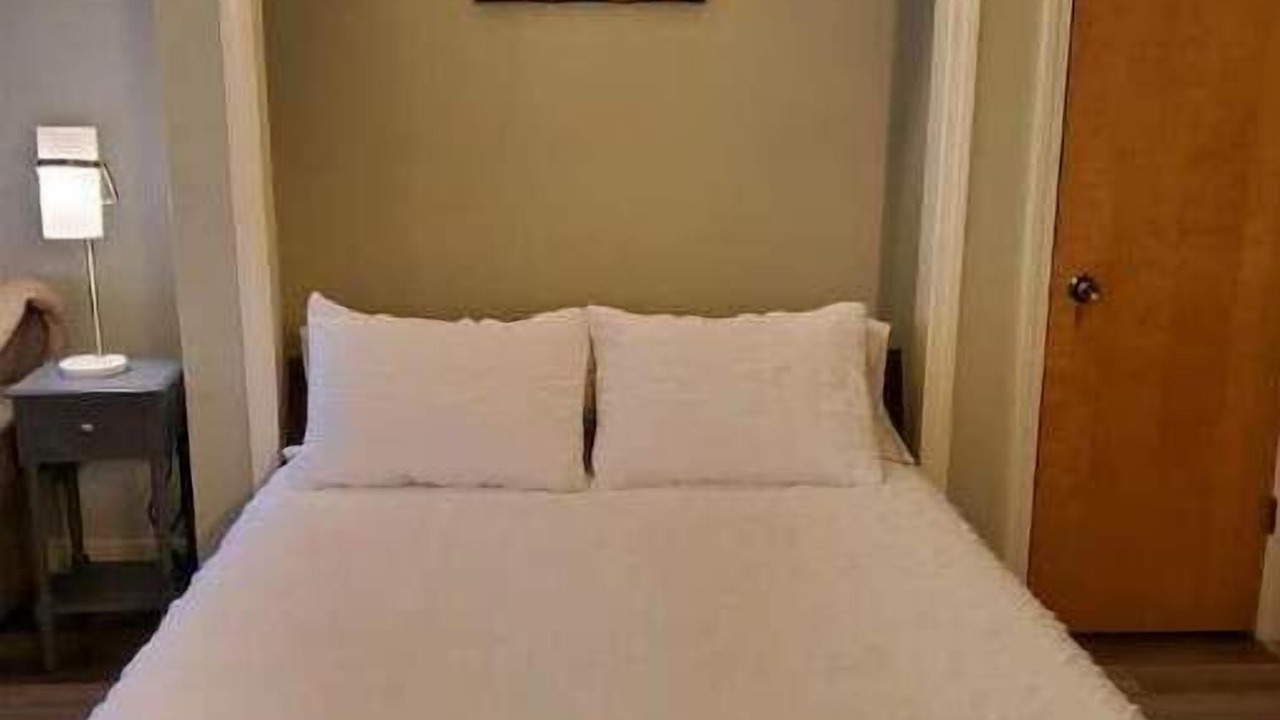 Photo of Bedroom in Bartlett