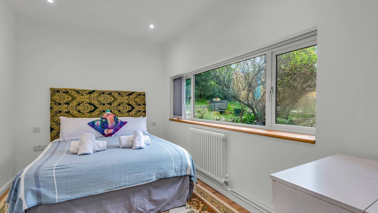 Photo of Bedroom in Swalecliffe