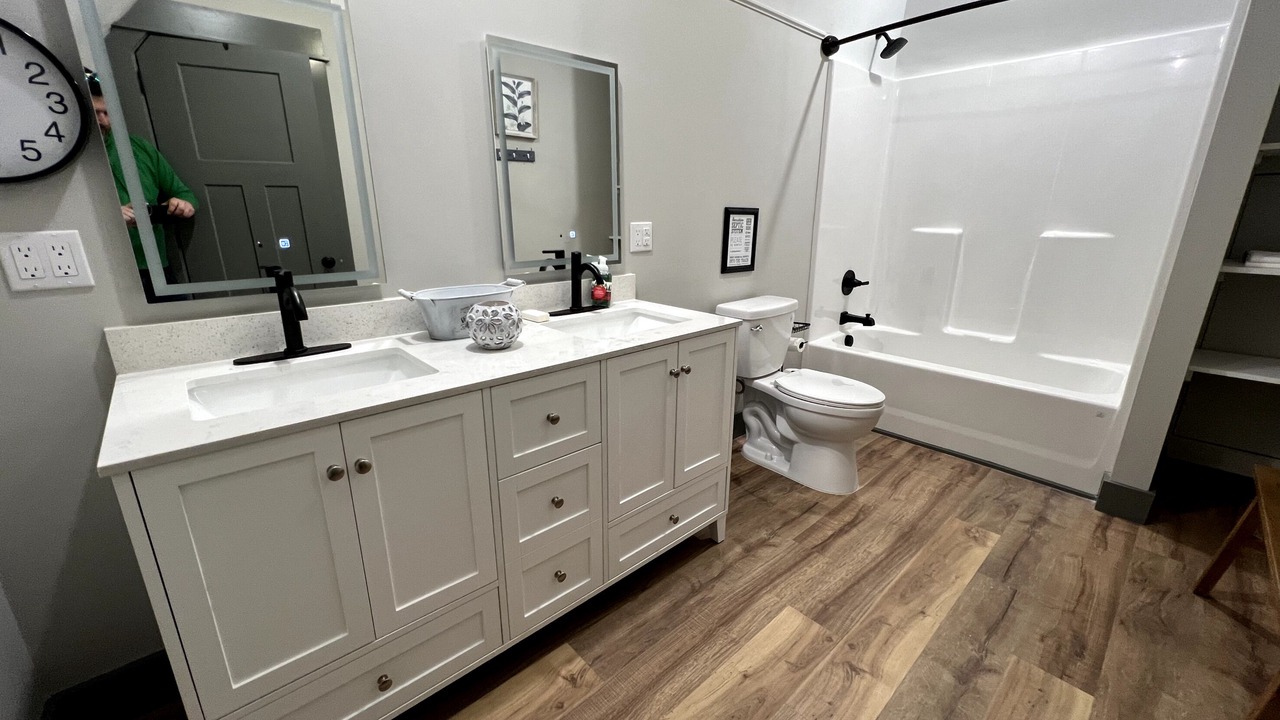 Photo of Bathroom in Cherokee Village
