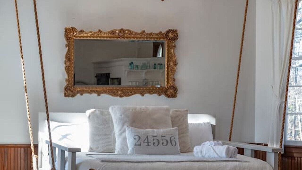 Photo of Bedroom in Goode
