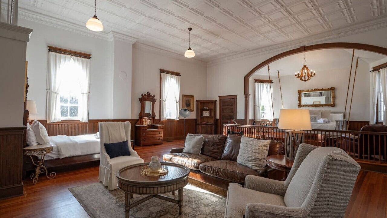 Photo of Bedroom in Goode