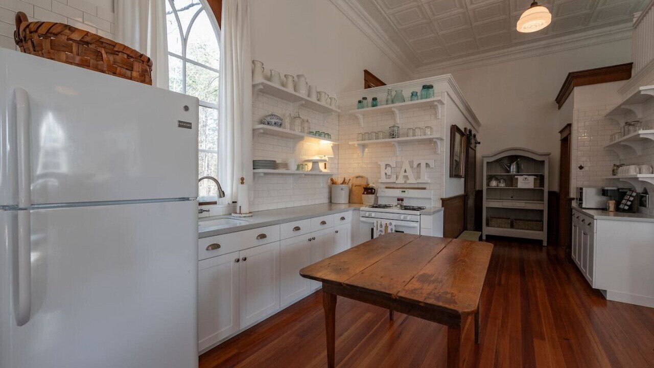 Photo of Kitchen in Goode