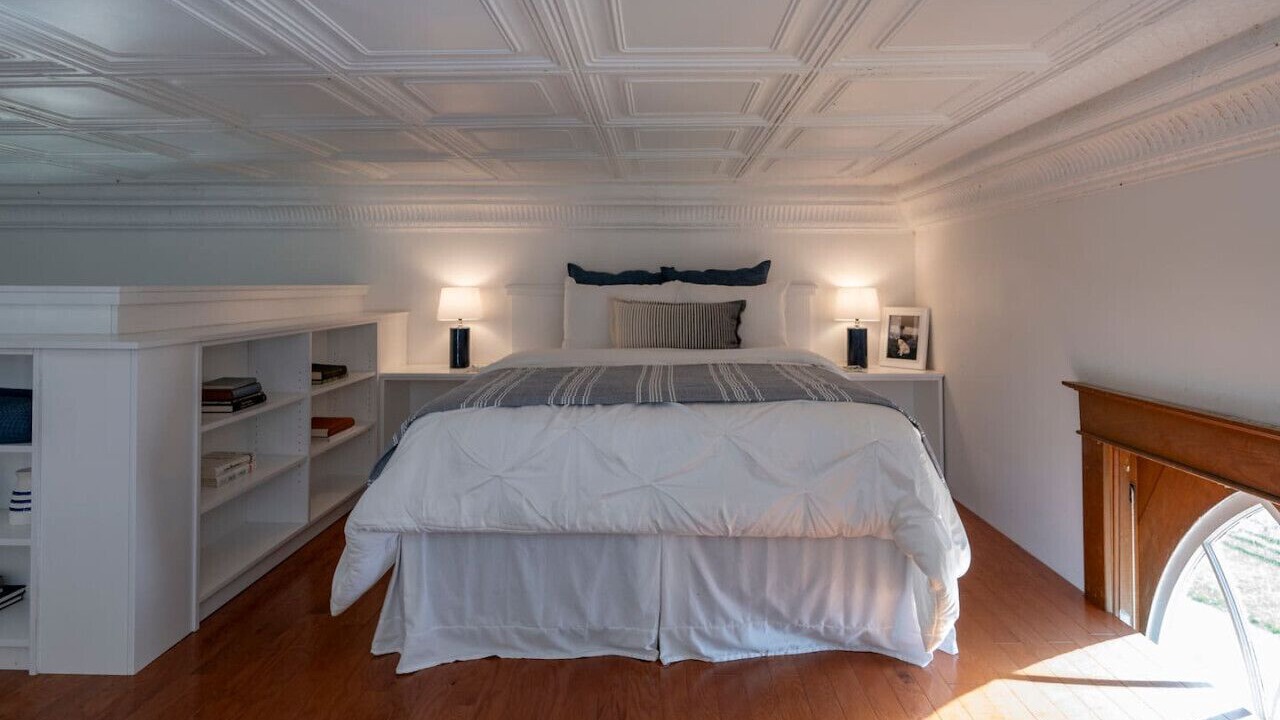 Photo of Bedroom in Goode