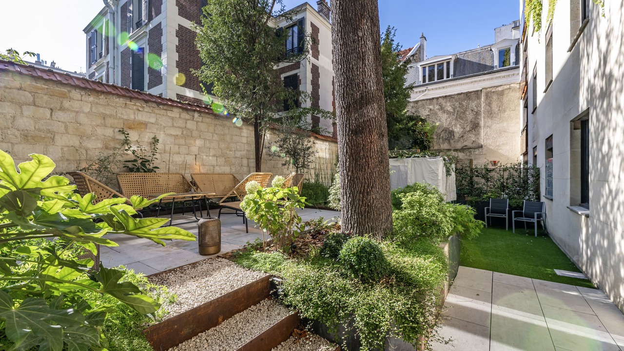 Photo of Patio Balcony in Neuilly-sur-Seine