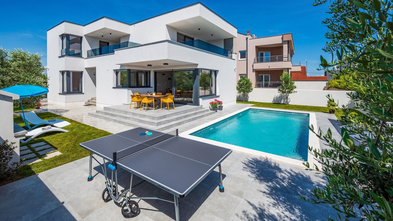 Photo of Outdoor in Valbandon