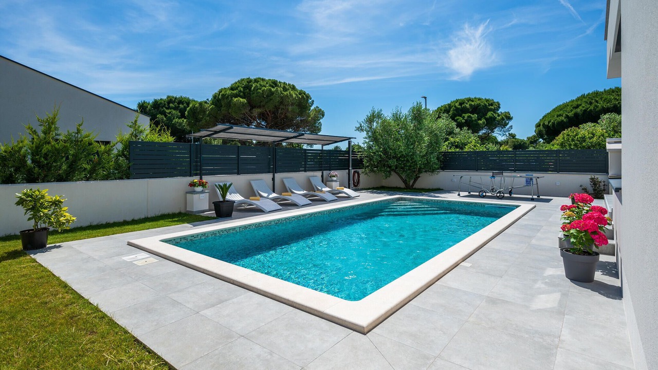 Photo of Outdoor in Valbandon