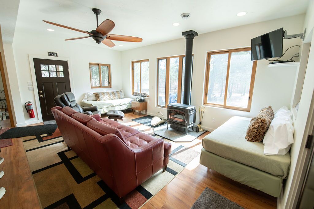 Photo of Livingroom in Nekoosa