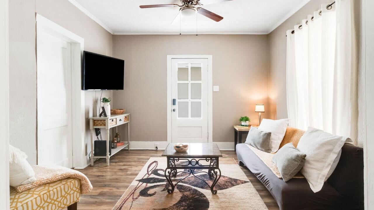 Photo of Livingroom in New Iberia