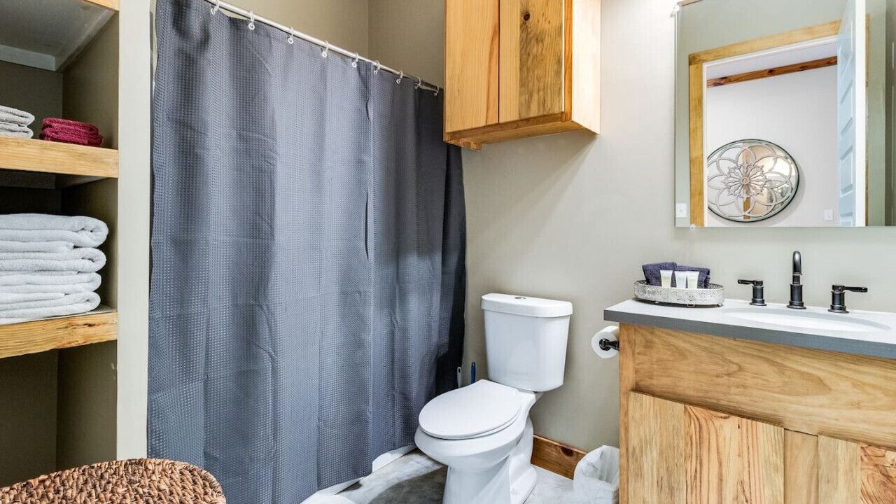 Photo of Bathroom in Milton