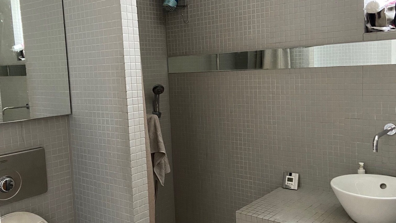 Photo of Bathroom in Charonne