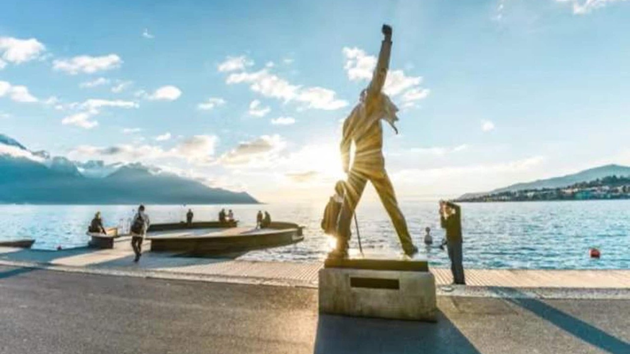 Photo of Others in Montreux