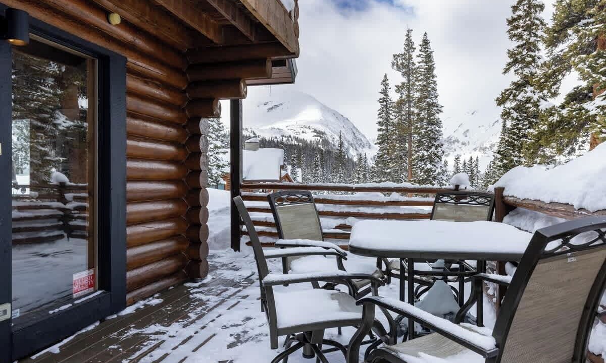 Photo of Outdoor in Quandary Village