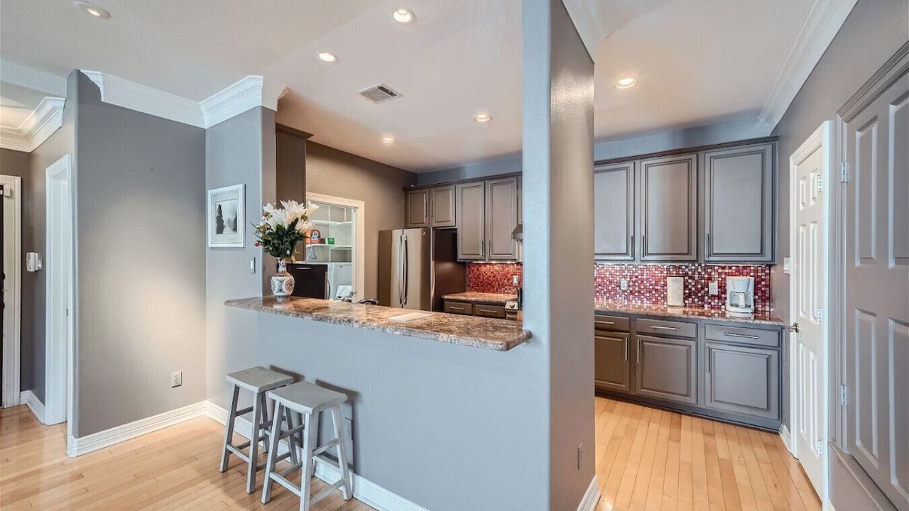 Photo of Kitchen in West Campus