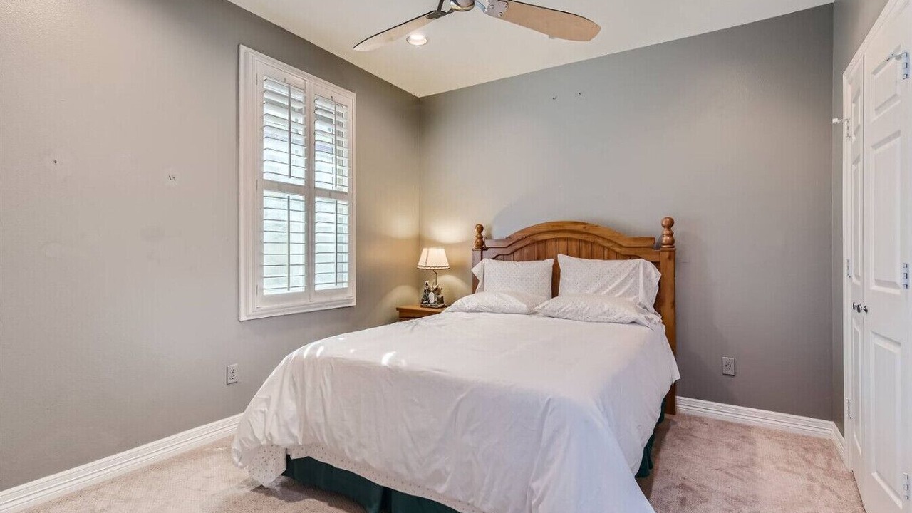 Photo of Bedroom in West Campus