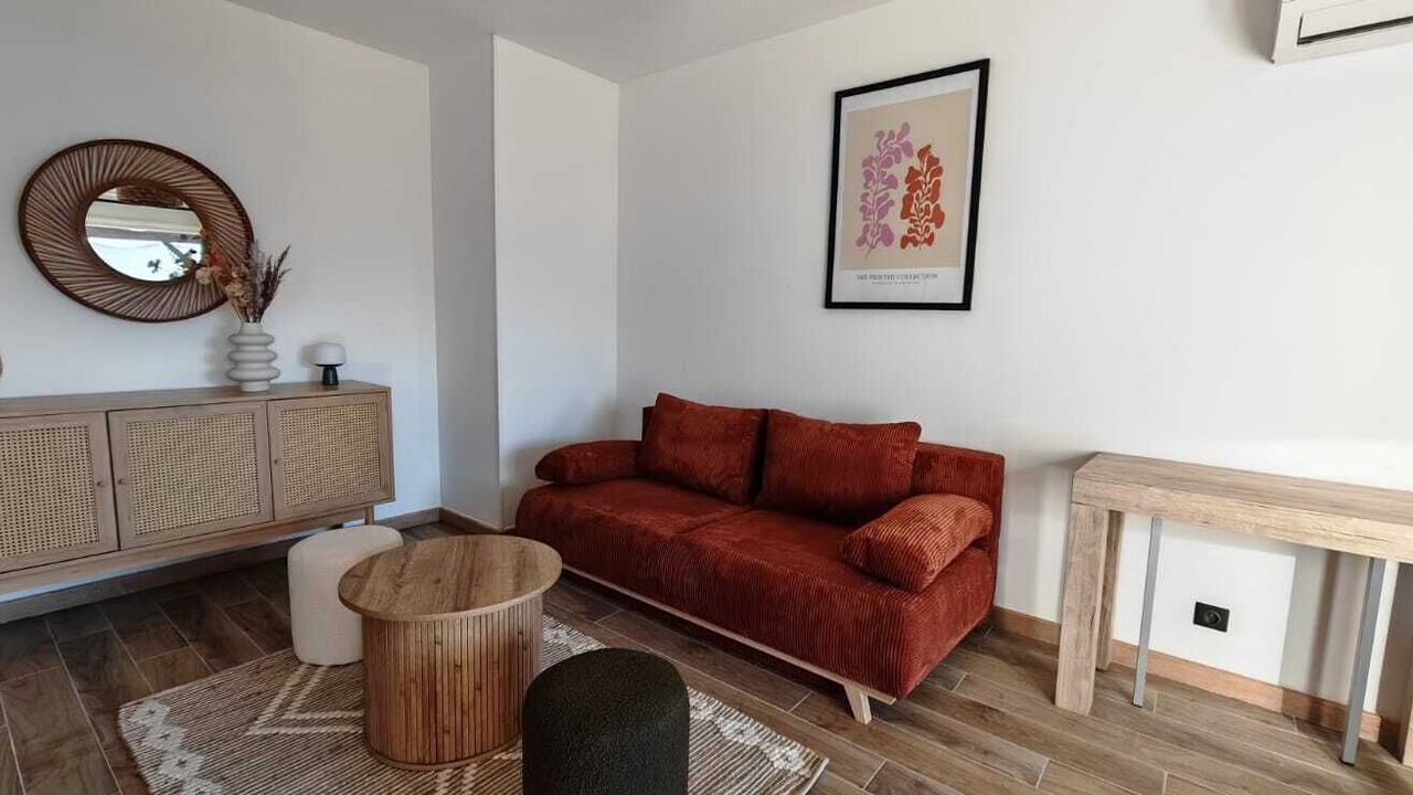 Photo of Livingroom in Serra-di-Ferro