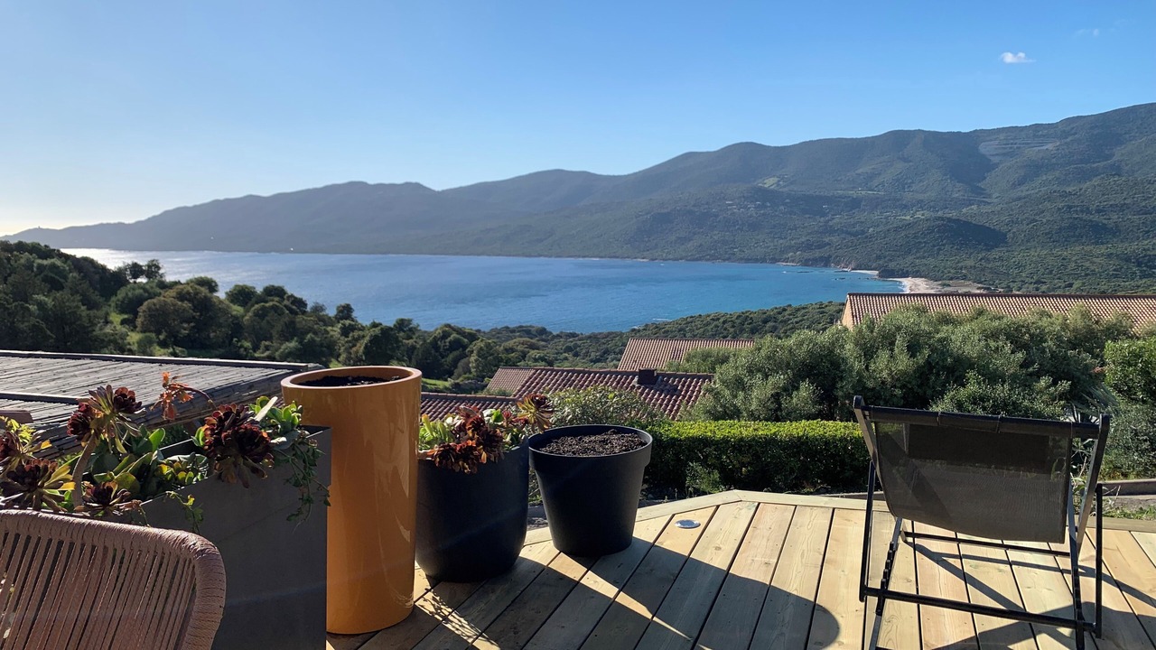 Photo of Patio Balcony in Serra-di-Ferro