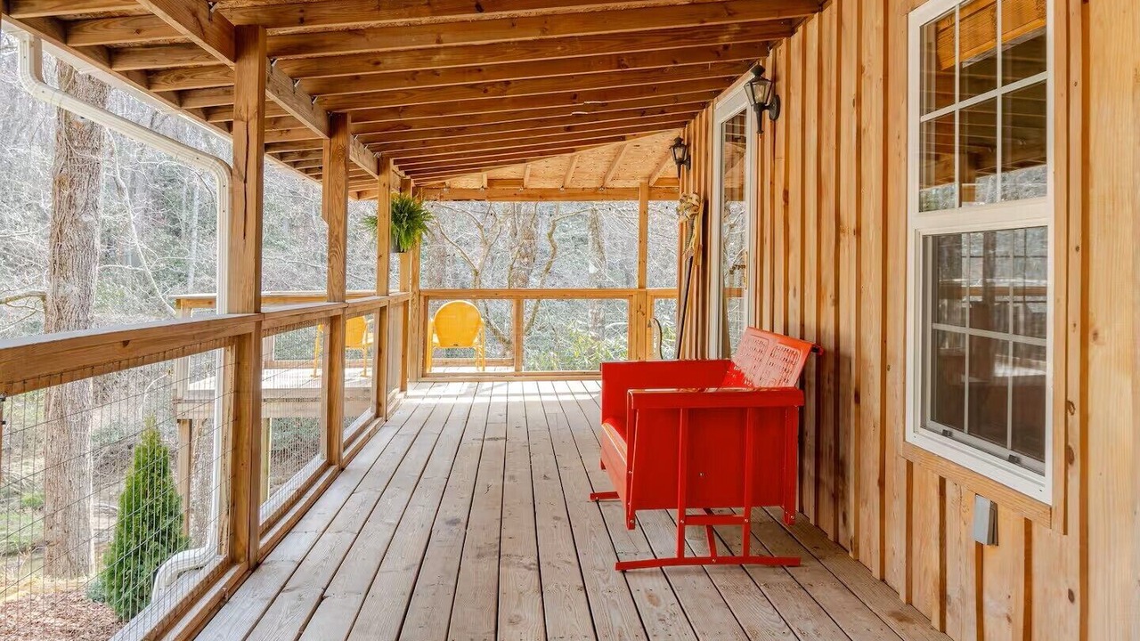 Photo of Patio Balcony in Hillsville