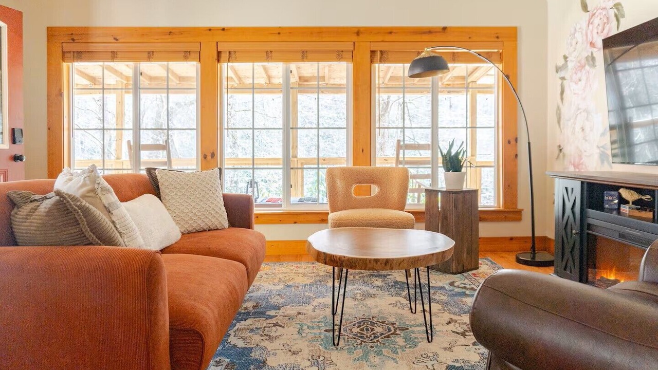 Photo of Livingroom in Hillsville
