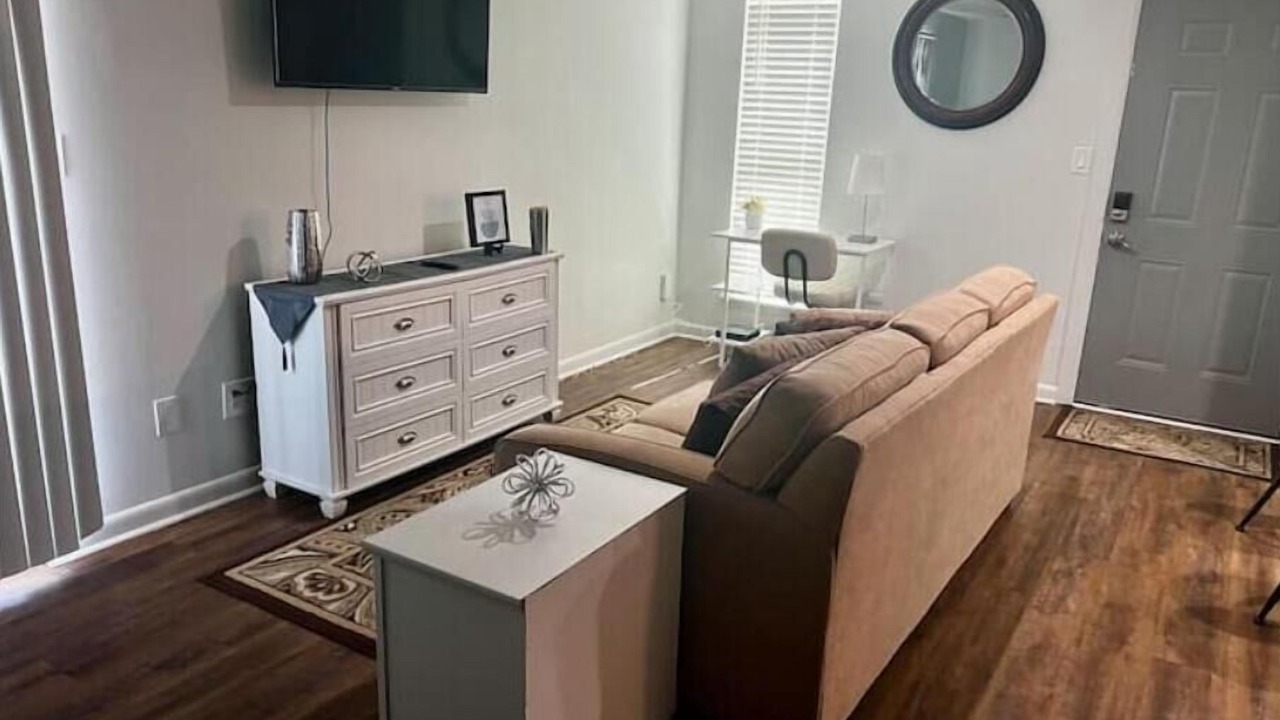 Photo of Livingroom in Huntsville