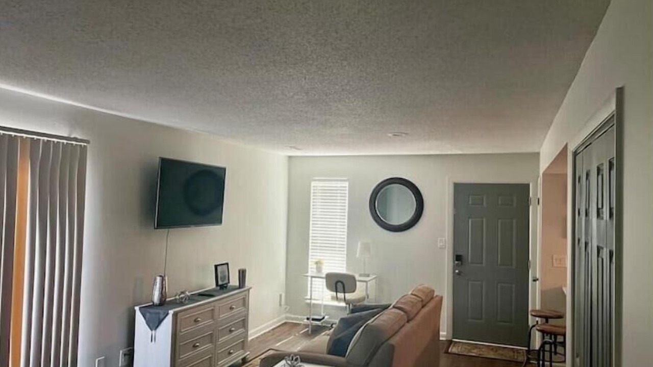 Photo of Livingroom in Huntsville