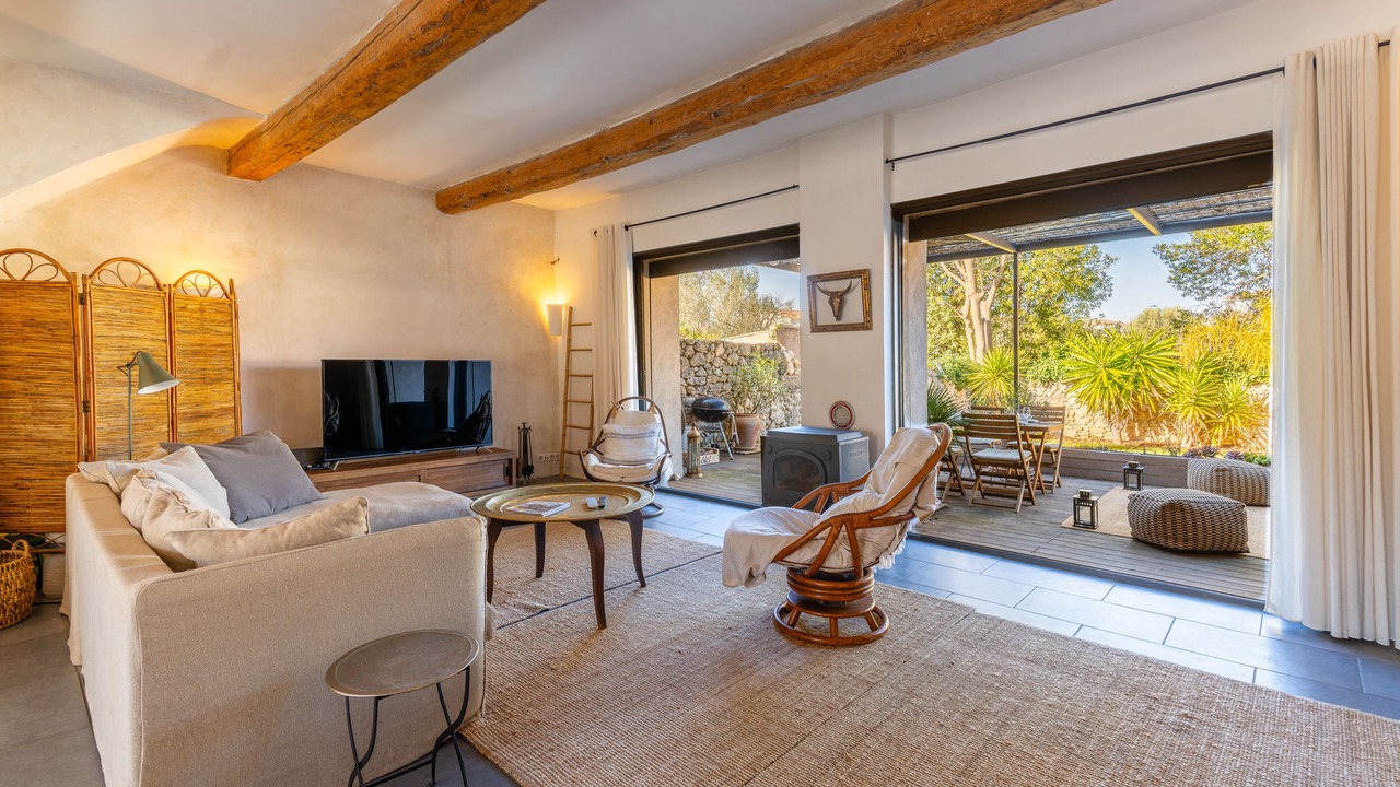 Photo of Livingroom in Saint-Pargoire