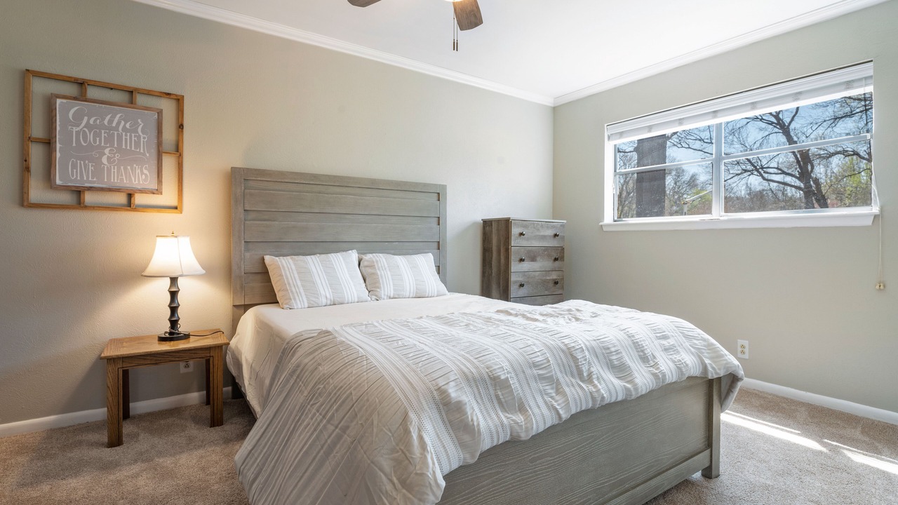 Photo of Bedroom in Denison