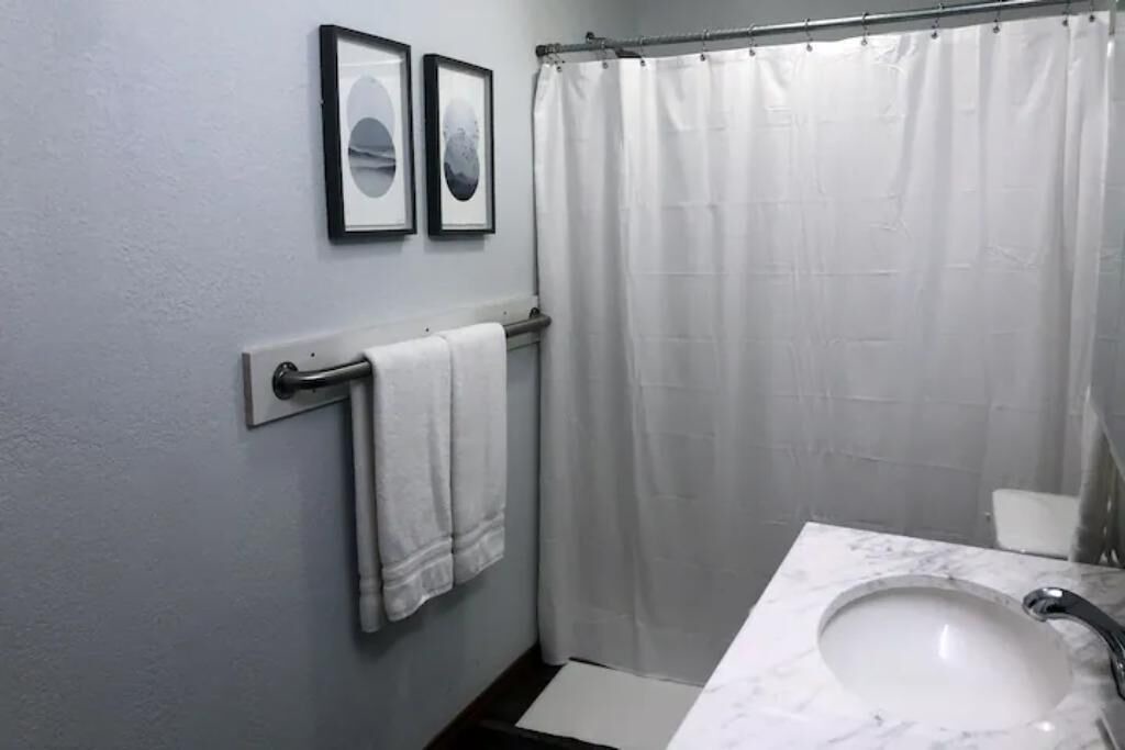 Photo of Bathroom in Ponce De Leon