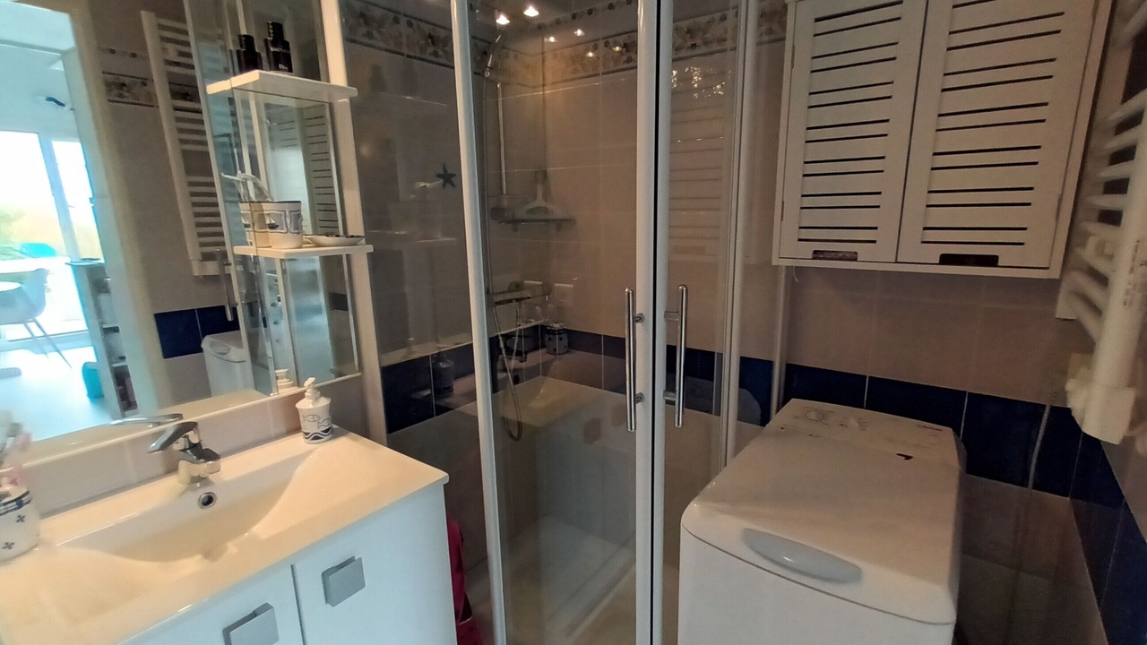 Photo of Bathroom in Saint-Jean-de-Monts