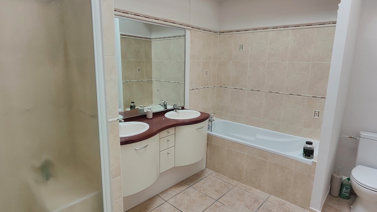 Photo of Bathroom in Pompignan