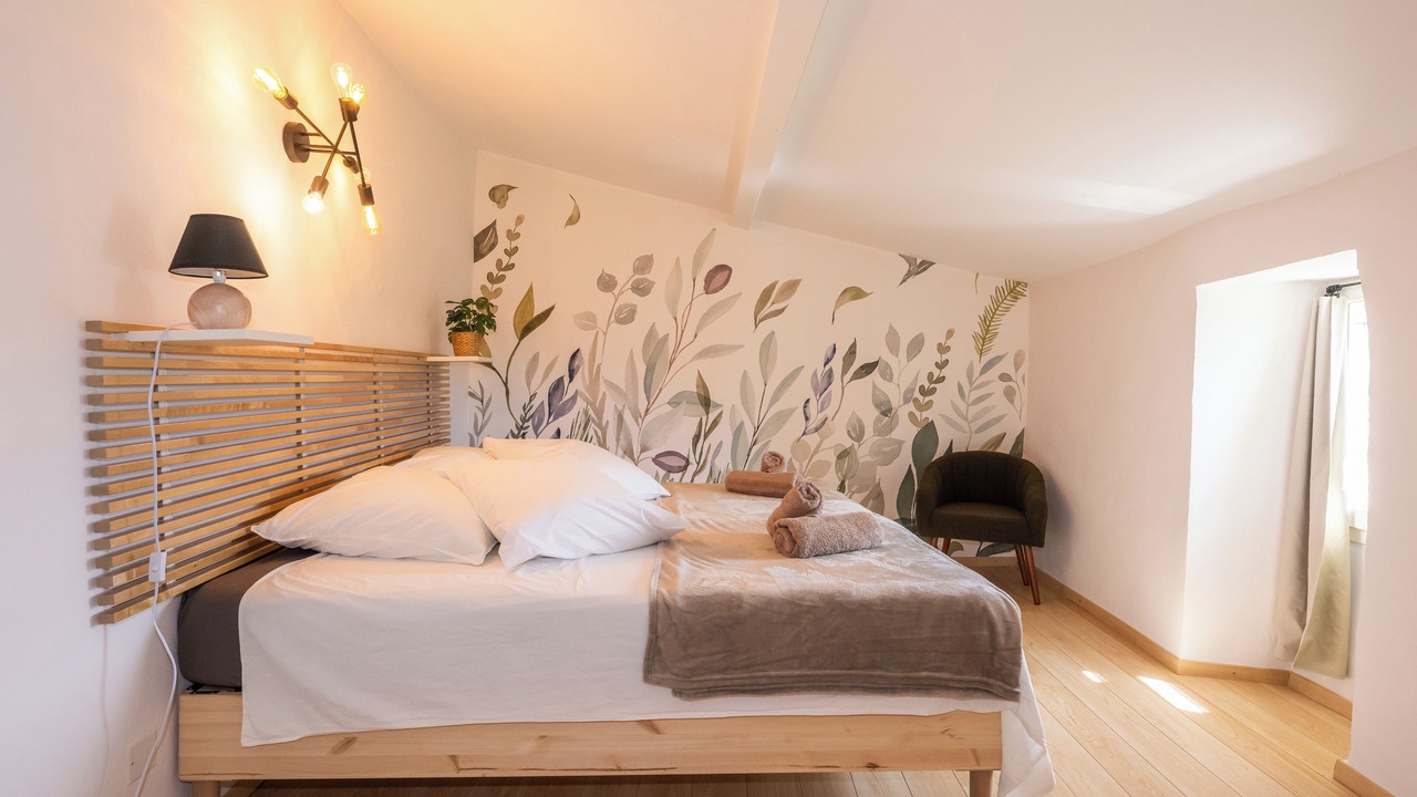 Photo of Bedroom in Pompignan