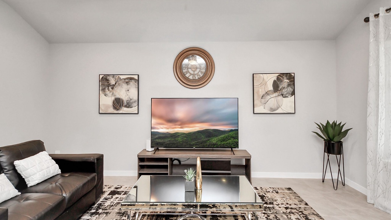 Photo of Livingroom in Fulshear