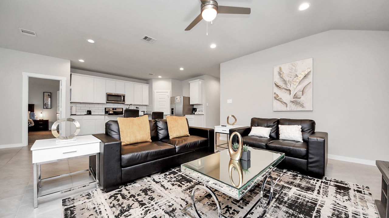 Photo of Livingroom in Fulshear